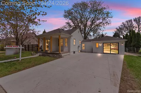 6964 Nightingale St, Dearborn Heights, MI 48127