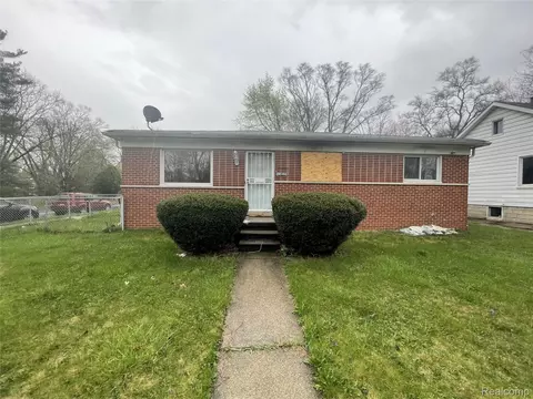 15510 Faircrest St, Detroit, MI 48205