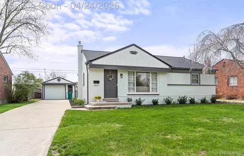 31681 Lamar Dr, Farmington, MI 48336