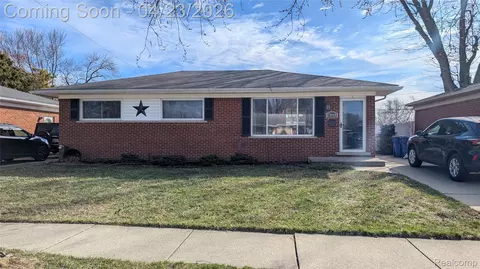 28640 Bradner Dr, Warren, MI 48088