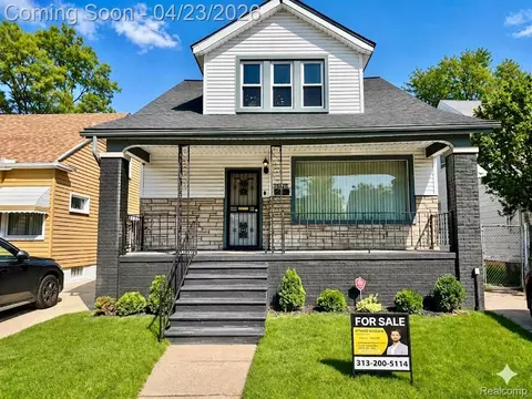 18820 Moenart St, Detroit, MI 48234