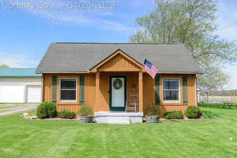 9260 Pitman Rd, Augusta, MI 48197