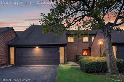 3124 Lindenwood Dr, Dearborn, MI 48120