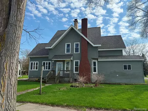132 Whitelam St, Bad Axe, MI 48413