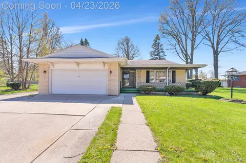 26211 Ross St, Inkster, MI 48141
