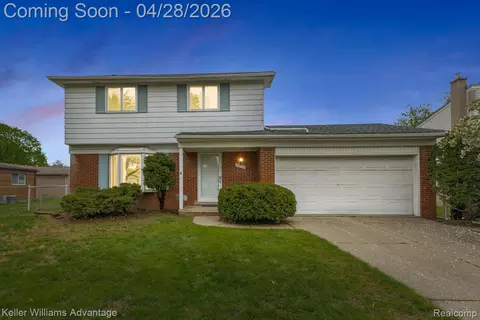 39192 Howell St, Livonia, MI 48154