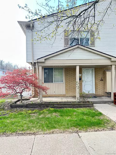 15417 Dupage Blvd, Taylor, MI 48180