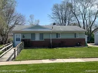 12439 Clinton River Rd, Sterling Heights, MI 48313