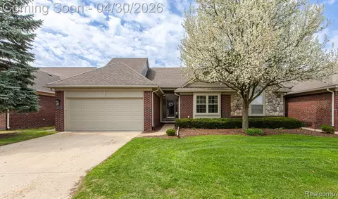 50077 Lexington Ave E, Shelby Township, MI 48317