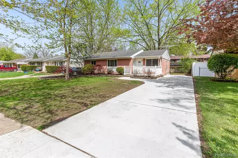 10753 Van Buren St, Van Buren, MI 48111