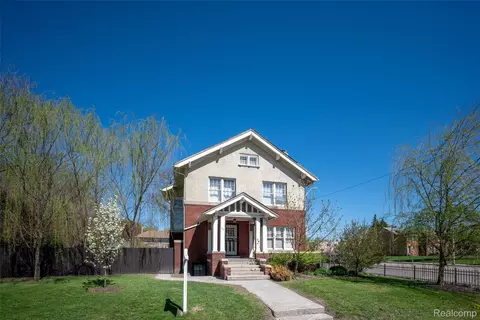 22 Edison St, Detroit, MI 48202