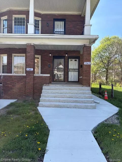 1341 1343 Seward St, Detroit, MI 48202