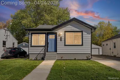 2120 Wrenson St, Ferndale, MI 48220