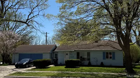 17009 Arlington Ave, Allen Park, MI 48101