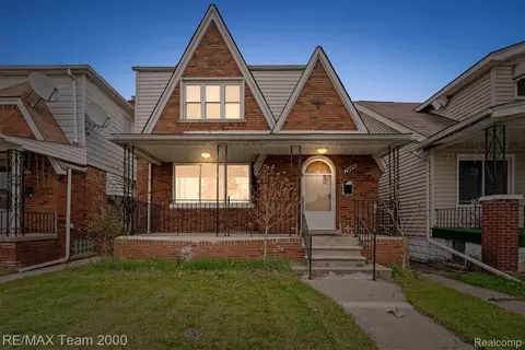 7444 Kendal St, Dearborn, MI 48126