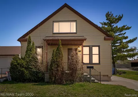 5734 N Gulley Rd, Dearborn Heights, MI 48127