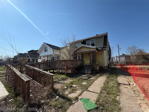 5564 Ivanhoe St, Detroit, MI 48204