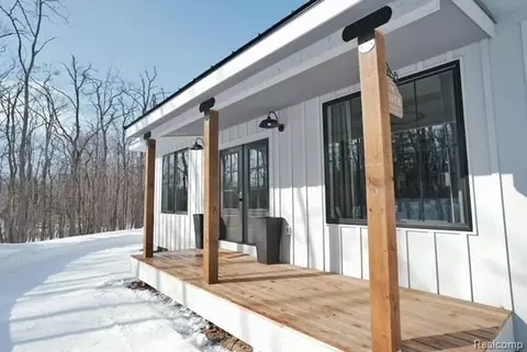 4037 S Pleasantview Rd, Pleasantview, MI 49740