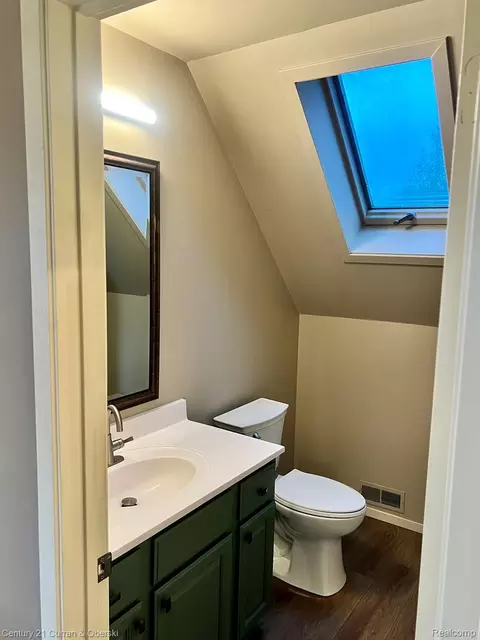 Bath - 8065 S Portage Rd, Jackson, MI 49201 photo 1 of 5