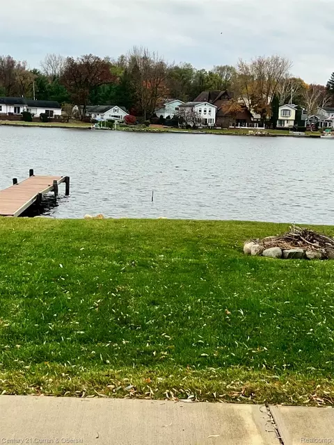 View/Area - 8065 S Portage Rd, Jackson, MI 49201 photo 1 of 1