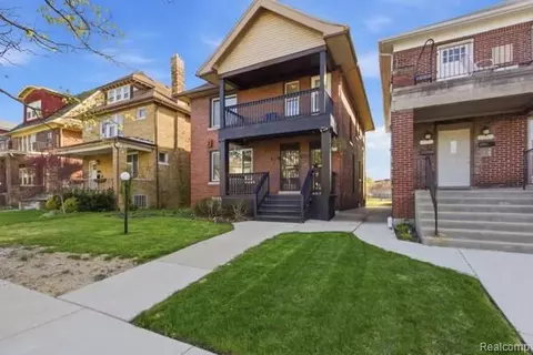 7461 Churchill St, Detroit, MI 48206