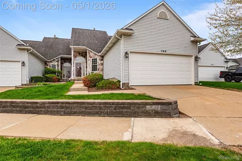 766 Challenging Trl, South Lyon, MI 48178