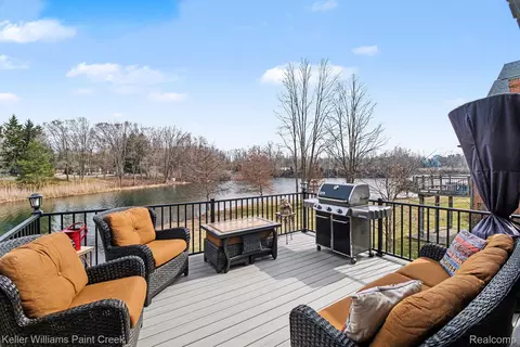 63 Burniah, Orion, MI 48362