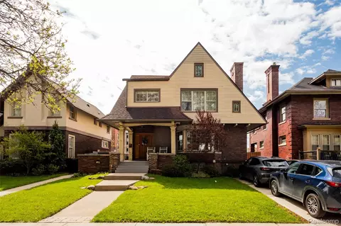 121 Atkinson St, Detroit, MI 48202