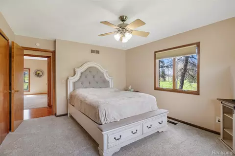 Bedroom - 4425 Bethuy Rd, Casco, MI 48064 photo 5 of 8