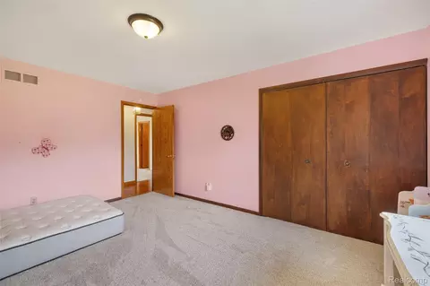 Bedroom - 4425 Bethuy Rd, Casco, MI 48064 photo 3 of 8