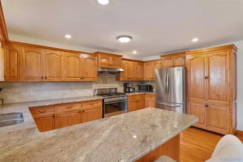 Kitchen - 4425 Bethuy Rd, Casco, MI 48064 photo 1 of 7