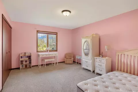 Bedroom - 4425 Bethuy Rd, Casco, MI 48064 photo 2 of 8