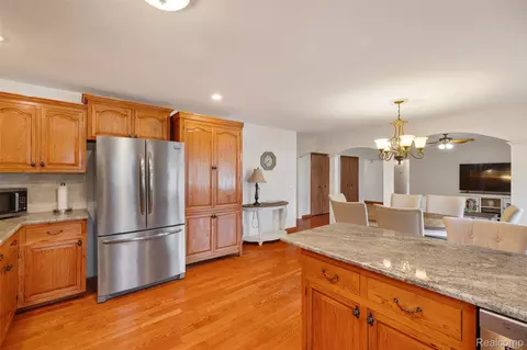 Kitchen - 4425 Bethuy Rd, Casco, MI 48064 photo 7 of 7