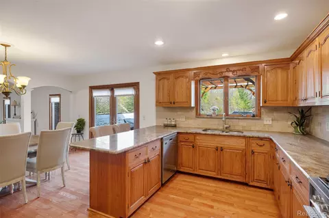 Kitchen - 4425 Bethuy Rd, Casco, MI 48064 photo 6 of 7