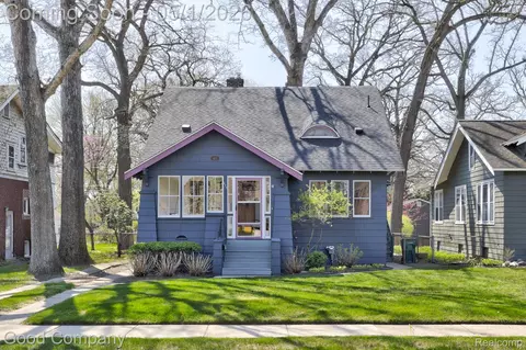 923 W 11 Mile Rd, Royal Oak, MI 48067