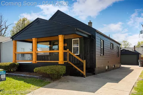 23393 Hoover Ave, Hazel Park, MI 48030