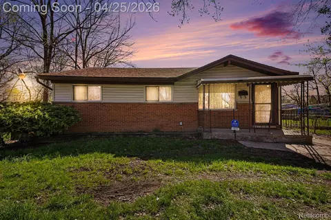 634 Kenilworth Ave, Pontiac, MI 48340