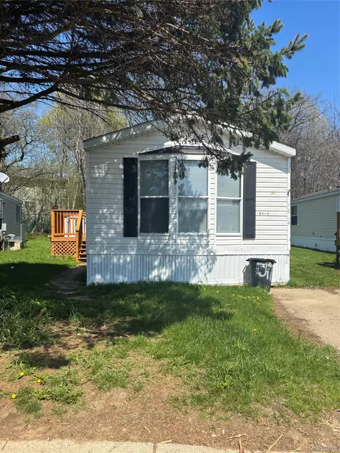 1478 Coachlight #LOT 68, Flint, MI 48532