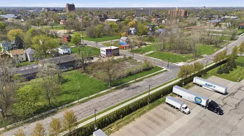 5957 Rosa Parks Blvd, Detroit, MI 48208