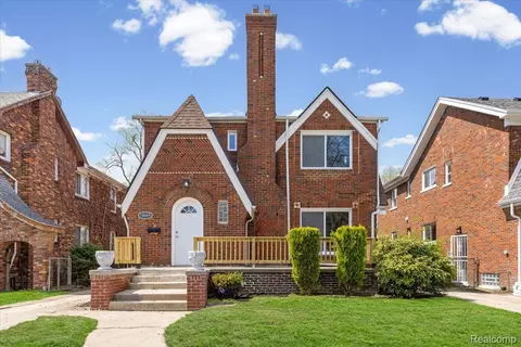 18065 Northlawn St, Detroit, MI 48221