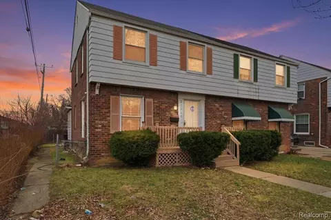20620 Regent Dr, Detroit, MI 48205