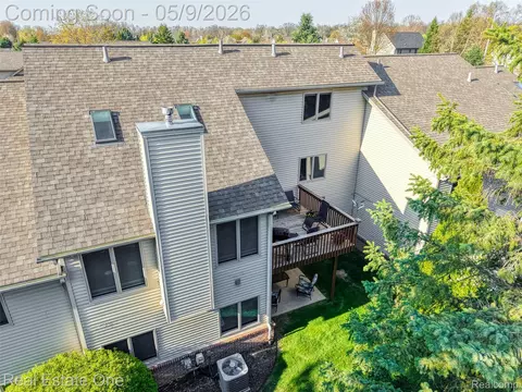 View/Area - 2243 Willow Tree Dr, Brighton, MI 48116 photo 1 of 1