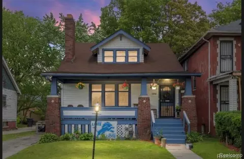 12724 Strathmoor St, Detroit, MI 48227
