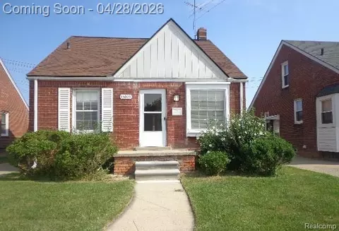 15605 Veronica Ave, Eastpointe, MI 48021