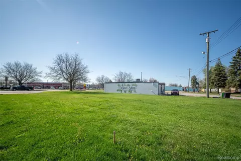27200 Telegraph, Flat Rock, MI 48134 photo 13