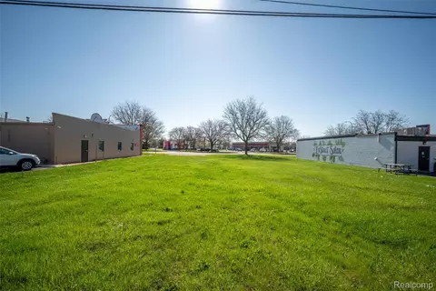27200 Telegraph, Flat Rock, MI 48134 photo 12