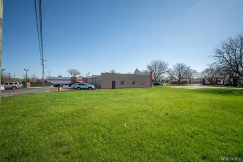 27200 Telegraph, Flat Rock, MI 48134 photo 14