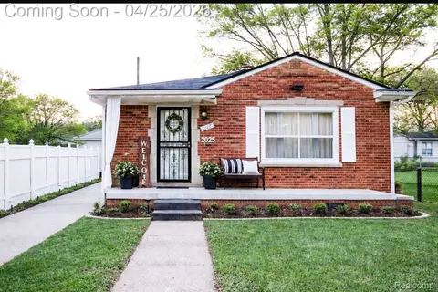 20225 Moenart St, Detroit, MI 48234