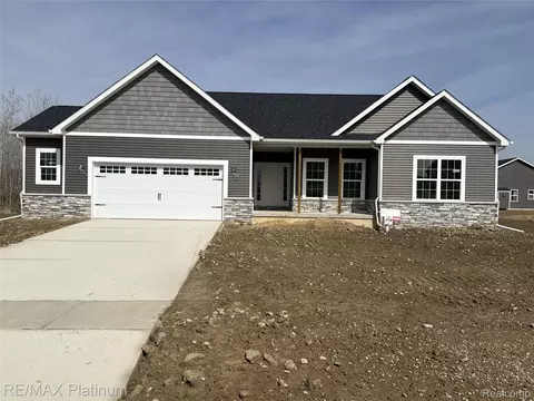 13112 Stony Brook Pass, Fenton, MI 48451