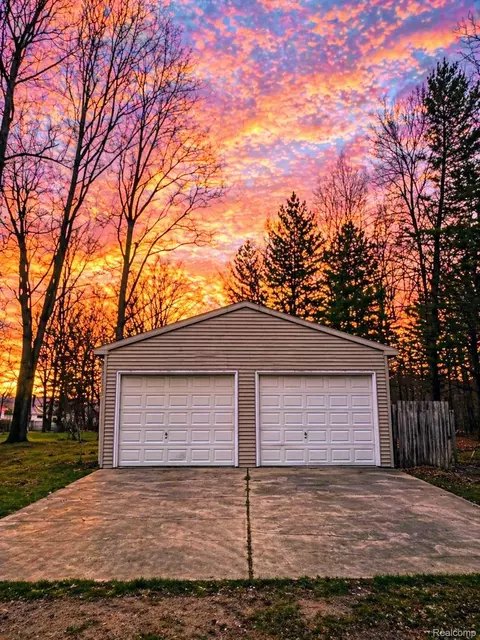 1301 Charlebois Dr, Billings, MI 48612